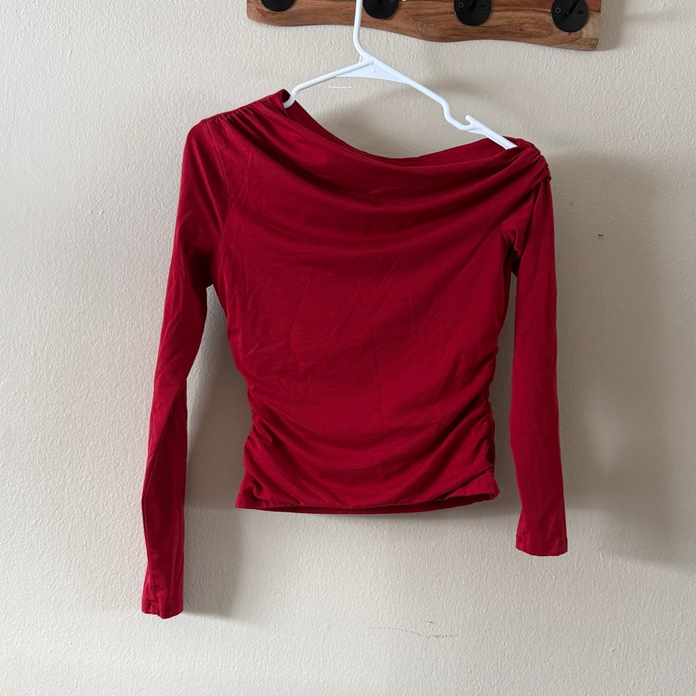 Abercrombie & Fitch Cherry Red Asymmetrical One Shoulder Ruched Top size XS